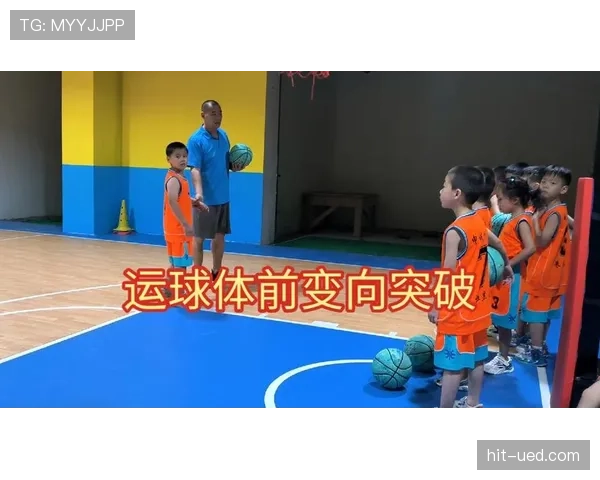搞懂运球变向规则核心要点，避免不必要的违例